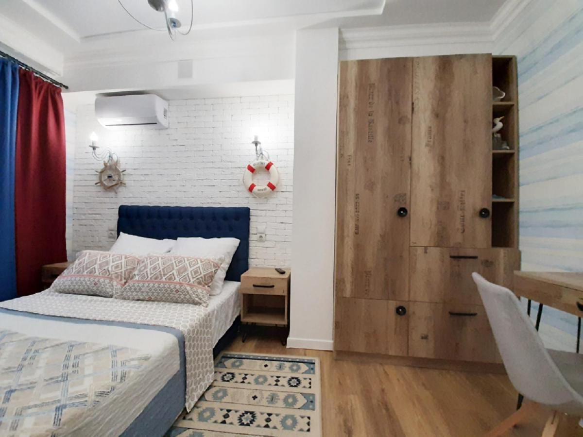 2 Bdr Apartment Near Gorky Park, Center Κχαρκίβ Εξωτερικό φωτογραφία